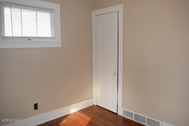 824 N University Avenue, Toledo, OH 43607