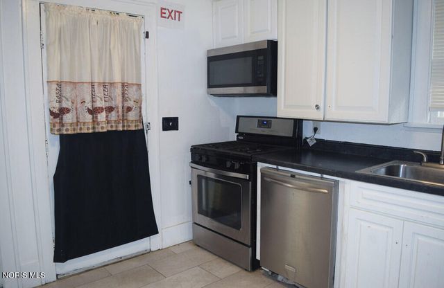 824 N University Avenue, Toledo, OH 43607