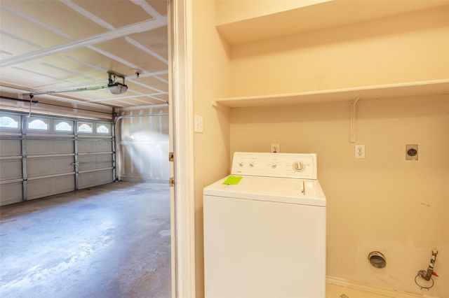 7700 Portland TRL, Austin, TX 78729