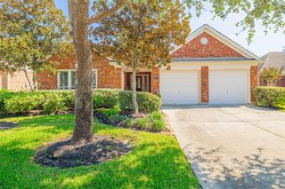 8714 Ridgebury Circle, Houston, TX 77095