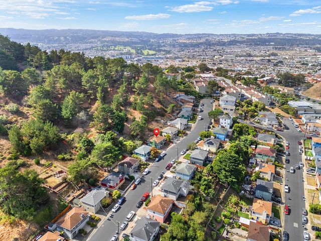 843 Larch Avenue, South San Francisco, CA 94080