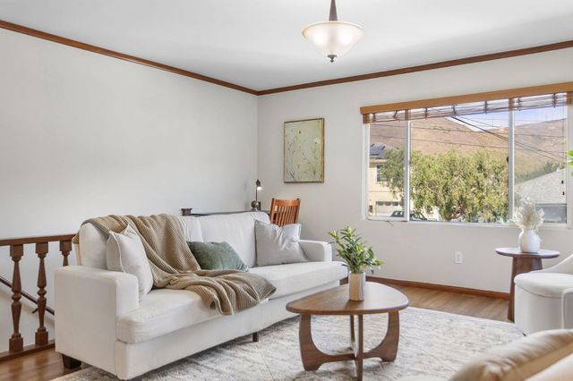 843 Larch Avenue, South San Francisco, CA 94080