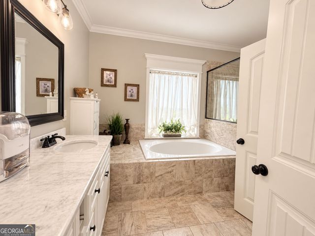 102 Timber Ridge Circle, Byron, GA 31008