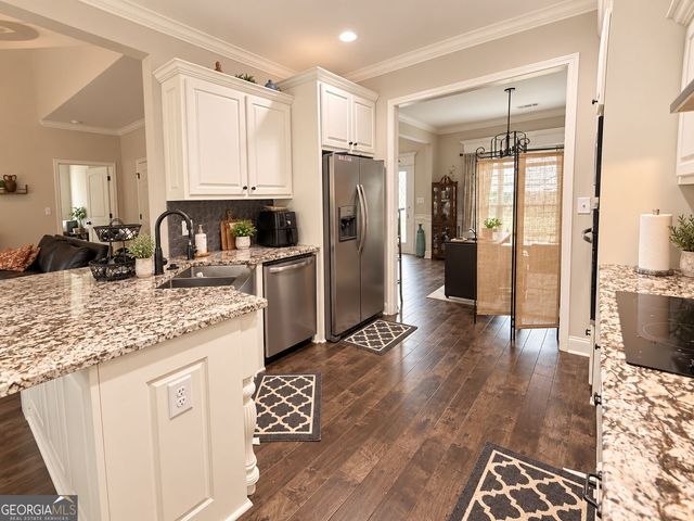 102 Timber Ridge Circle, Byron, GA 31008