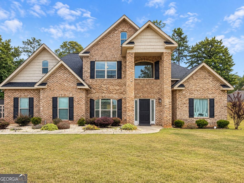102 Timber Ridge Circle, Byron, GA 31008