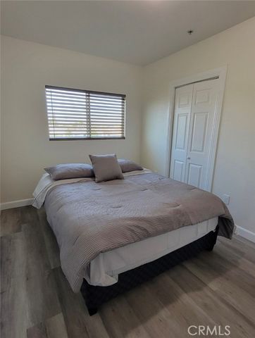 8455 Santa Fe Ave, Huntington Park, CA 90255