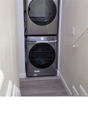 8455 Santa Fe Ave, Huntington Park, CA 90255