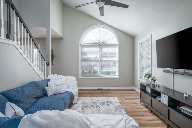 76 Parkview Drive, Eldridge, IA 52748