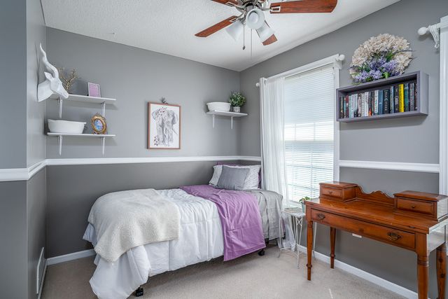 76 Parkview Drive, Eldridge, IA 52748