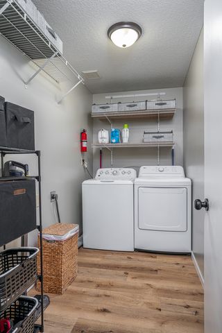 76 Parkview Drive, Eldridge, IA 52748