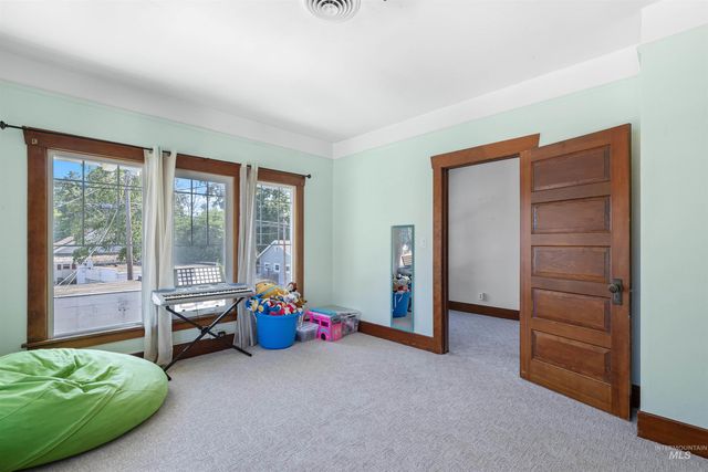 624 6th Avenue, Lewiston, ID 83501
