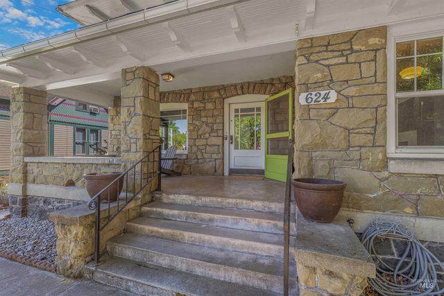 624 6th Avenue, Lewiston, ID 83501