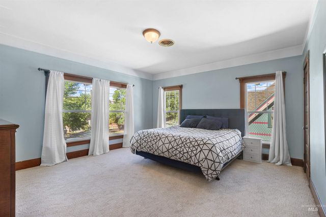 624 6th Avenue, Lewiston, ID 83501