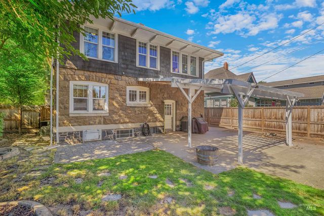624 6th Avenue, Lewiston, ID 83501
