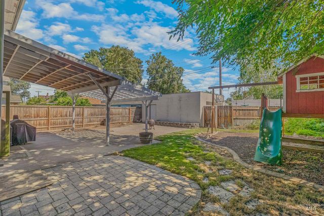 624 6th Avenue, Lewiston, ID 83501