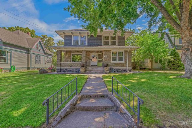 624 6th Avenue, Lewiston, ID 83501
