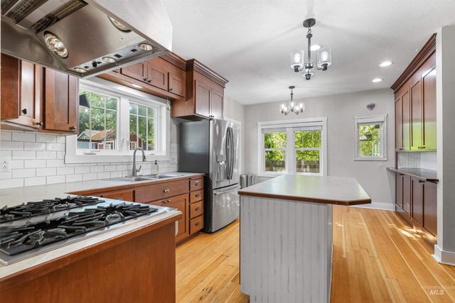 624 6th Avenue, Lewiston, ID 83501