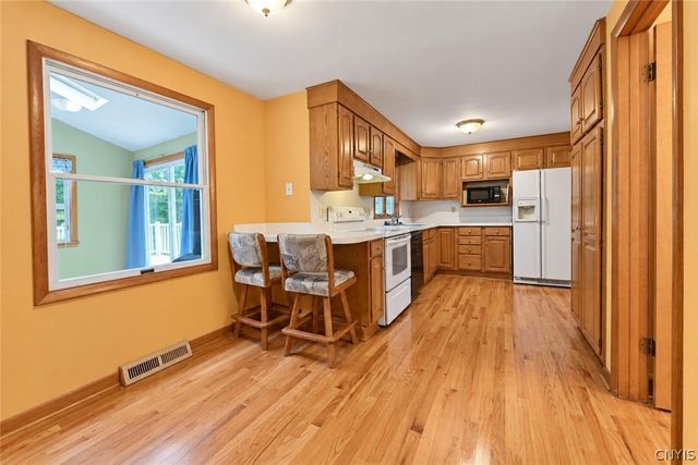 315 Helfer Lane, Manlius, NY 13116