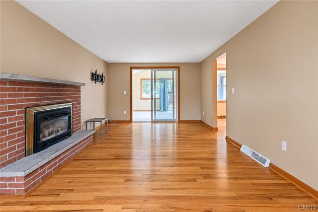315 Helfer Lane, Manlius, NY 13116