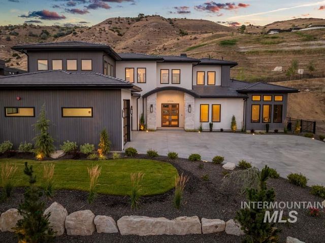 3750 E Barber Drive, Boise, ID 83716
