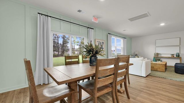 350 Willow Run Drive, Summerville, SC 29486