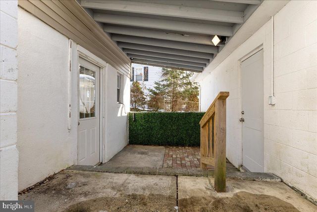 43 IOWANA AVE, Ewing, NJ 08638