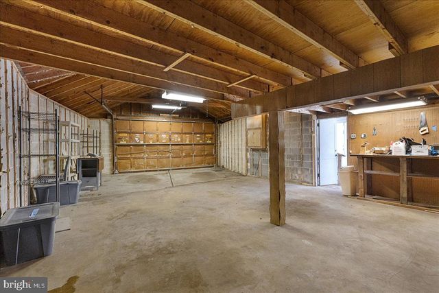 43 IOWANA AVE, Ewing, NJ 08638