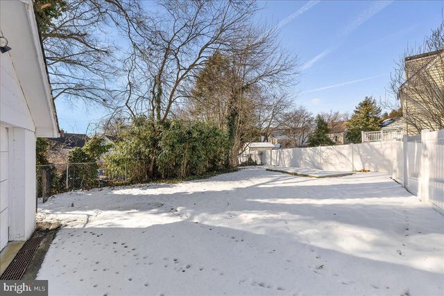 43 IOWANA AVE, Ewing, NJ 08638