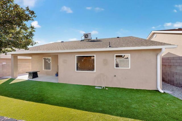 5609 MESA RIDGE Road NW, Albuquerque, NM 87114