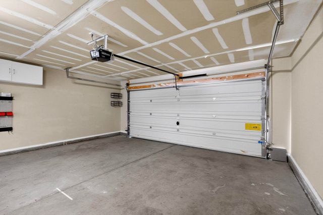 5609 MESA RIDGE Road NW, Albuquerque, NM 87114