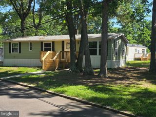 57 E QUILLEYTOWN RD #A1, Carneys Point, NJ 08069