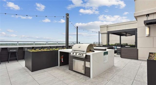 205 12th Street NE Dogwood, Atlanta, GA 30309