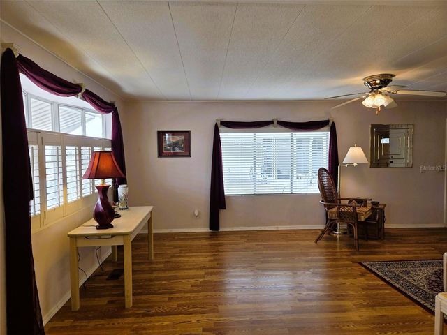 302 OAKWOOD BOULEVARD W, Sarasota, FL 34237