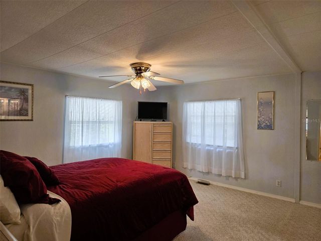 302 OAKWOOD BOULEVARD W, Sarasota, FL 34237