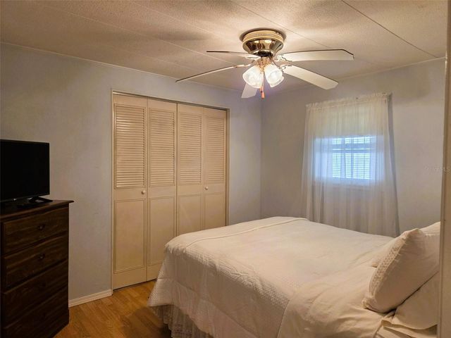 302 OAKWOOD BOULEVARD W, Sarasota, FL 34237