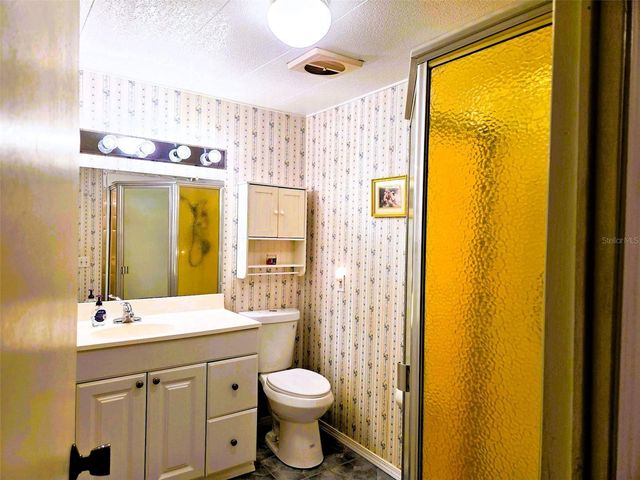 302 OAKWOOD BOULEVARD W, Sarasota, FL 34237