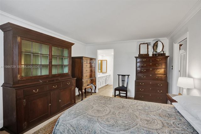 3940 NW 42nd Ave 320, Lauderdale Lakes, FL 33319