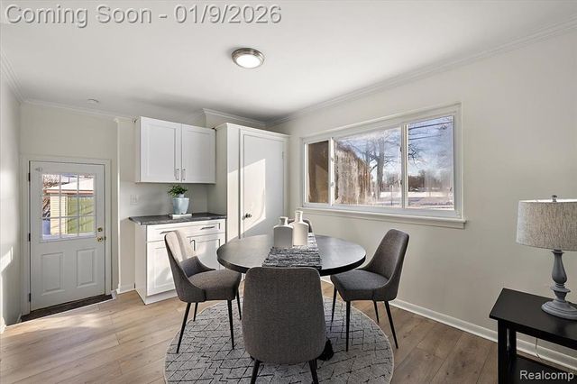 9848 Milburn Street, Livonia, MI 48150