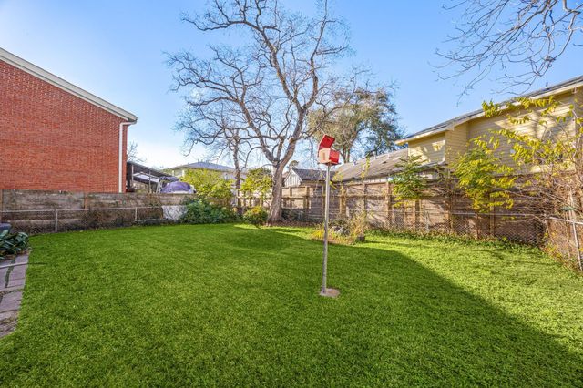 4116 Bissonnet Street, Houston, TX 77005
