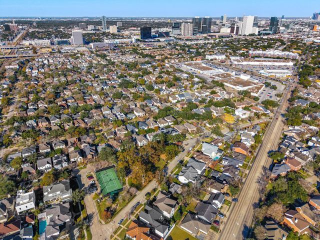 4116 Bissonnet Street, Houston, TX 77005