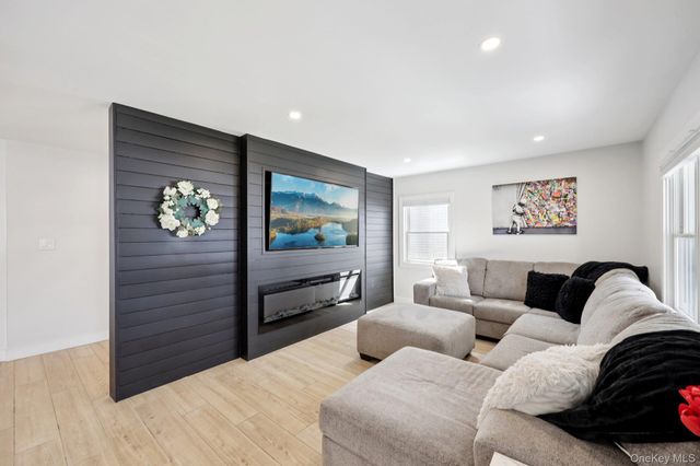 1361 Kew Avenue, Hewlett, NY 11557