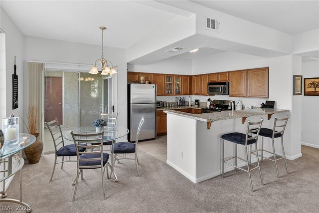 10245 King Henry Avenue 102, Las Vegas, NV 89144