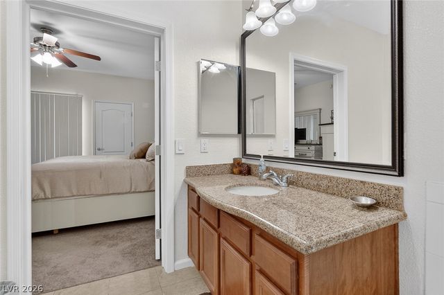 10245 King Henry Avenue 102, Las Vegas, NV 89144