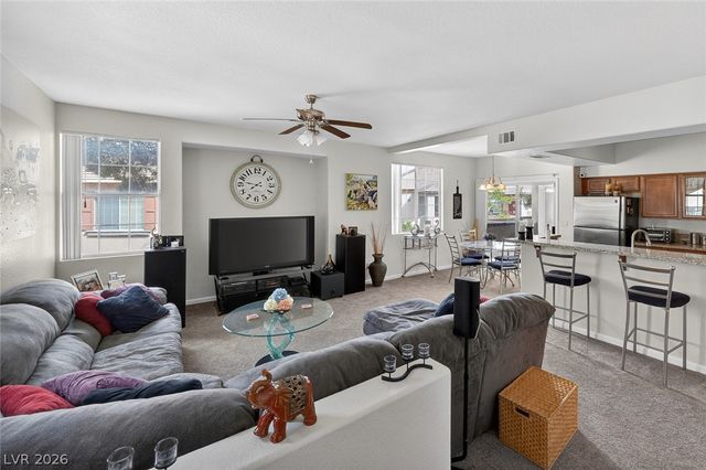 10245 King Henry Avenue 102, Las Vegas, NV 89144