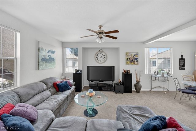 10245 King Henry Avenue 102, Las Vegas, NV 89144