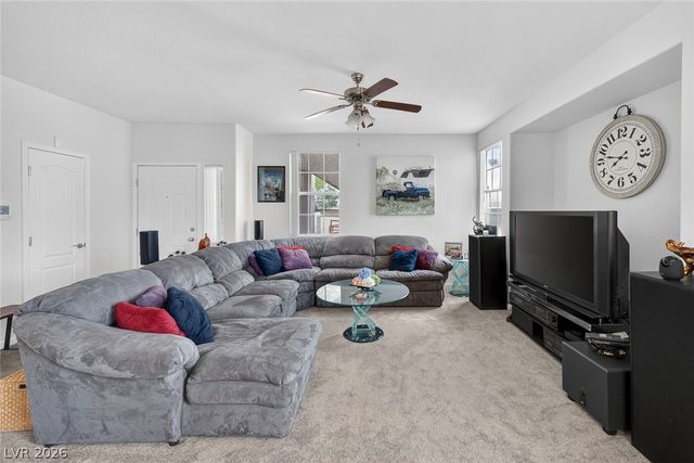 10245 King Henry Avenue 102, Las Vegas, NV 89144