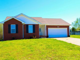 1104 Connemara Way, Clarksville, TN 37040