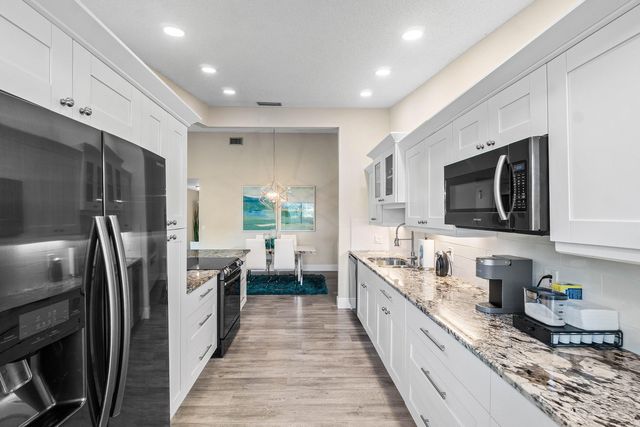 732 Lago Road, Delray Beach, FL 33445