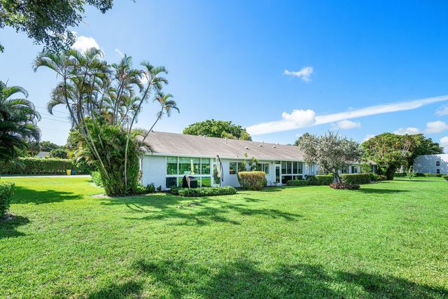 732 Lago Road, Delray Beach, FL 33445