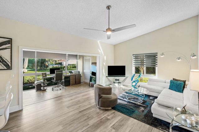 732 Lago Road, Delray Beach, FL 33445